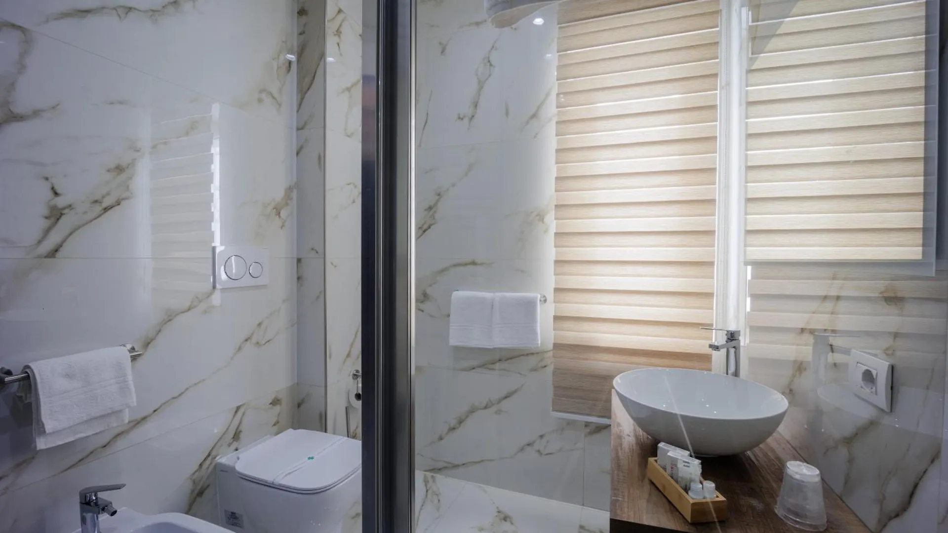 Reddimus Guest House Napoli Bed & Breakfast