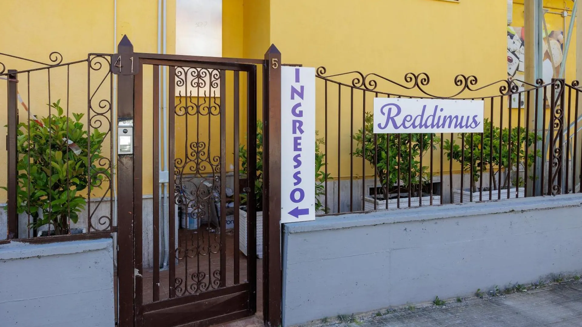 Reddimus Guest House Napoli 0*,